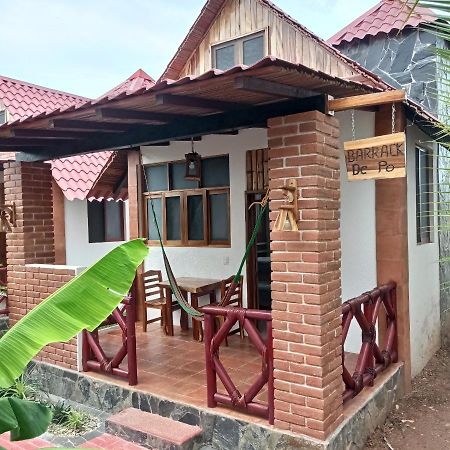 Bungalows Y Cabanas, Las Barracas De La Barra Malucano Ngoại thất bức ảnh