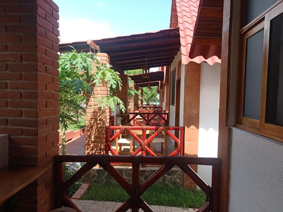 Bungalows Y Cabanas, Las Barracas De La Barra Malucano Ngoại thất bức ảnh